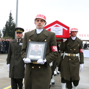 Şehitlerimiz Şevket Tombul ve Sinan Bilir’i Memleketlerine Uğurladık - fotoğraf 2