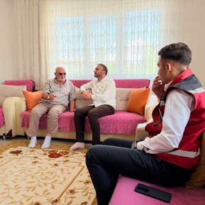 Şehidimizin Kıymetli Ailesine Ziyaret. - fotoğraf 1