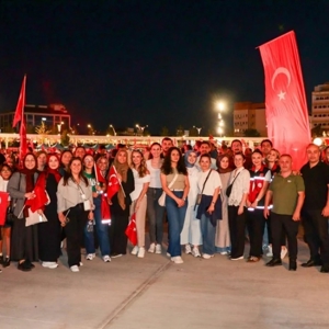15 Temmuz Demokrasi ve Millî Birlik Günü’nde Şehitlerimiz Rahmetle, Gazilerimiz Minnetle Anıldı - fotoğraf 12