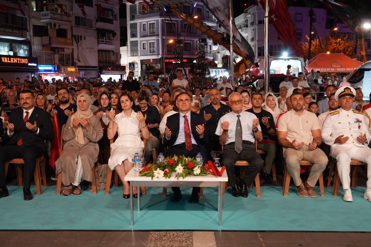 15 Temmuz Destanının Yazıldığı Marmaris’te Anma Programı Düzenlendi