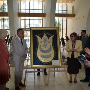 🖋️ Kalemden Kalbe: Aile Değerlerimiz Hat Sanatıyla Buluştu - fotoğraf 2
