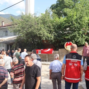 Kıbrıs Gazimiz Cemal BİÇERİ Ebediyete Uğurladık - fotoğraf 3