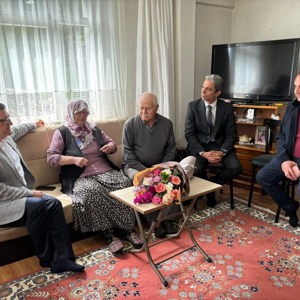 Cennet Annelerin Ayakları Altındadır - fotoğraf 4