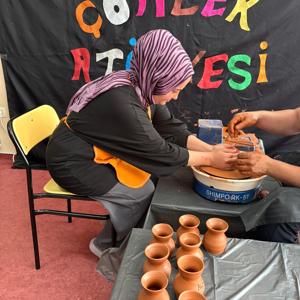 Toprağa Şekil Veren Eller, Gülümseten Anlar - fotoğraf 4