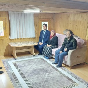 Şehit Annelerine Anlamlı Anneler Günü Ziyareti - fotoğraf 1