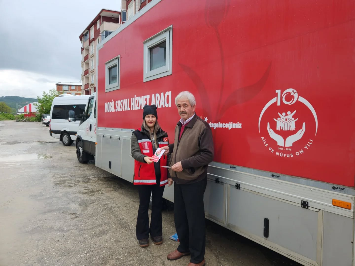 Mobil Sosyal Hizmet Aracı Türkeli’nde Vatandaşlarla Buluştu