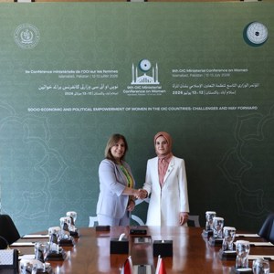 Bakanımız Göktaş, Pakistan'da İİT 9. Kadından Sorumlu Bakanlar Konferansı kapsamında ikili görüşmelerde bulundu - fotoğraf 10