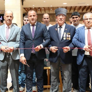 “İrade Bizim, Zafer Bizim” Temalı Resim Sergimizi Ziyaretçilerimizle Buluşturduk - fotoğraf 2