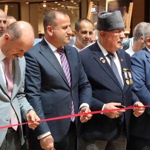 “İrade Bizim, Zafer Bizim” Temalı Resim Sergimizi Ziyaretçilerimizle Buluşturduk - fotoğraf 3