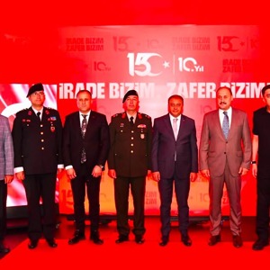 Demokrasi ve Millî Birlik Günü Çadırı’nda Aziz Milletimizin Destanına Tanıklık Ettik - fotoğraf 6