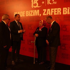 15 Temmuz Vesilesiyle Aziz Şehitlerimizin Kıymetli Aileleri ve Kahraman Gazilerimizle Yemekte Buluştuk - fotoğraf 22