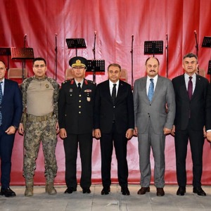 15 Temmuz Demokrasi ve Millî Birlik Günü’nde Rabia Meydanı’nda Tek Yürek Olduk - fotoğraf 2