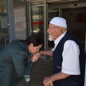  Huzurevi Ziyareti Bakan Yardımcımız Dr. Sevim Sayım Madak, ilimizdeki Huzurevimizi ziyaret etti.  - fotoğraf 8