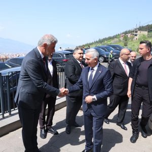Anneler Günü’nde Şehit Anneleri, Şehit Eşleri ve Gazi Aileleriyle Anlamlı Buluşma - fotoğraf 1