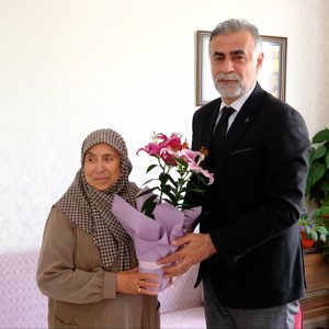İl Müdürümüz Emre Çalğan’dan Şehit Annelerine Anneler Günü Ziyareti - fotoğraf 4