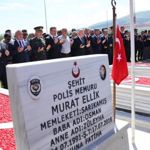 15 Temmuz Şehitliği Ziyareti - fotoğraf 3