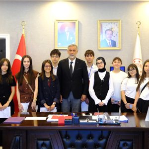 Çocuk Hakları Komitesi Temsilcilerimizden İl Müdürümüz Emre Çalğan’a Ziyaret - fotoğraf 1