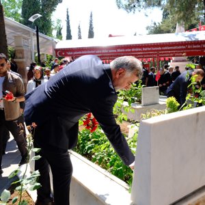 15 Temmuz Demokrasi ve Millî Birlik Günü’nde Aziz Şehitlerimiz Dualarla Yâd Edildi - fotoğraf 2