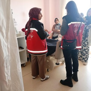 Fırtınadan Etkilenen Yaralı Vatandaşlarımıza Hastane Ziyareti - fotoğraf 2