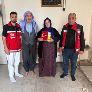 Eyyübiye SHM'den Şehit Annesine Anneler Günü Ziyareti - fotoğraf 1