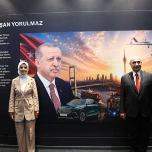 Bakanımız Göktaş, Vakıfbank'ın "İrade Bizim Zafer Bizim Sergisi"ne katıldı - fotoğraf 5