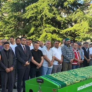 Şehidimizin Annesi Son Yolculuğuna Uğurlandı. - fotoğraf 1