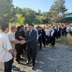 Şehidimizin Annesi Son Yolculuğuna Uğurlandı. - fotoğraf 3
