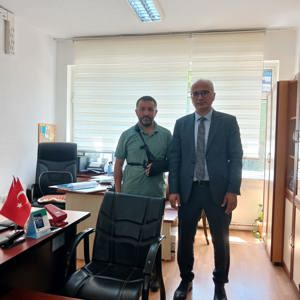 İl Müdürümüz Dr. Cengiz Maden'den Gümüşhane Sosyal Hizmet Merkezi Müdürlüğüne Ziyaret - fotoğraf 4