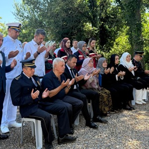Akçakoca'da Şehitlerimizin Kabirleri Dualarla Ziyaret Edildi. - fotoğraf 3