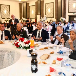 Şehit Aileleri ve Gazilerimiz Onuruna Anlamlı Buluşma. - fotoğraf 2