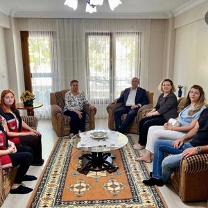 15 Temmuz Kapsamında Şehit Aileleri Ziyaret Edildi - fotoğraf 2