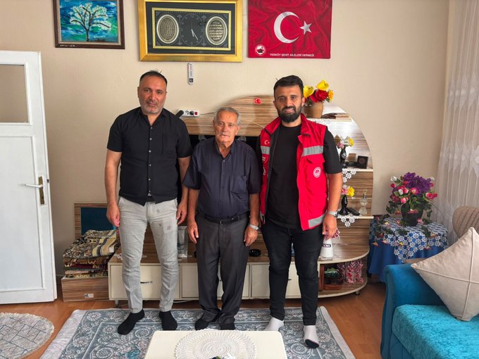 Kıbrıs Gazimiz Kazım Salmanlı’ya Ziyaret.