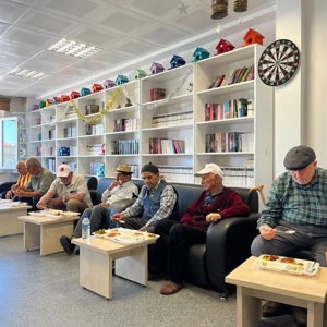 Gerze Huzurevi'nde Temmuz Ayı Doğum Günleri Kutlandı - fotoğraf 2