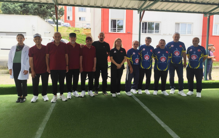 Köşk Huzurevi Bocce Takımı İle Artvin Huzurevi Bocce Takımı Arasında Bocce Müsabakası Gerçekleştirildi.