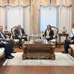Bakan Yardımcımızdan Sayın Valimize Ziyaret - fotoğraf 2