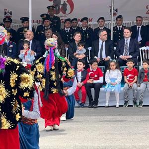 23 Nisan Ulusal Egemenlik ve Çocuk Bayramı Coşkuyla Kutlandı - fotoğraf 2