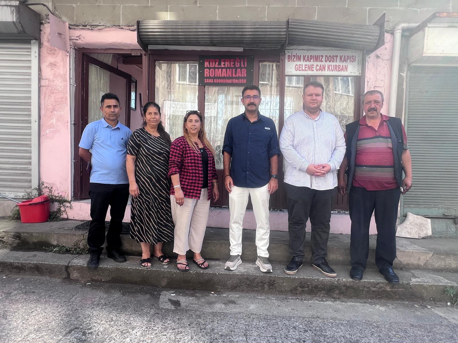  Batı Karadeniz Romanlar Derneği Başkanı Sayın Kazım ADAK'a  ziyaret gerçekleştirilmiştir.