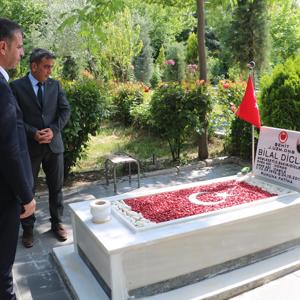 Hava Şehitliği Ziyareti Gerçekleştirildi - fotoğraf 2