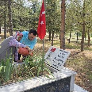 Şehidimiz Şahin DÖNERTAŞ, Şehadetinin Yıl Dönümünde Rahmet ve Minnetle Anıldı - fotoğraf 2