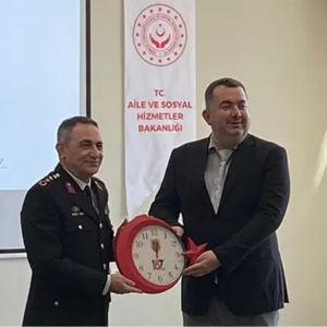 Jandarma Teşkilatımızın 187. Kuruluş Yıl Dönümü Kapsamında Büyüklerimize Anlamlı Ziyaret - fotoğraf 3