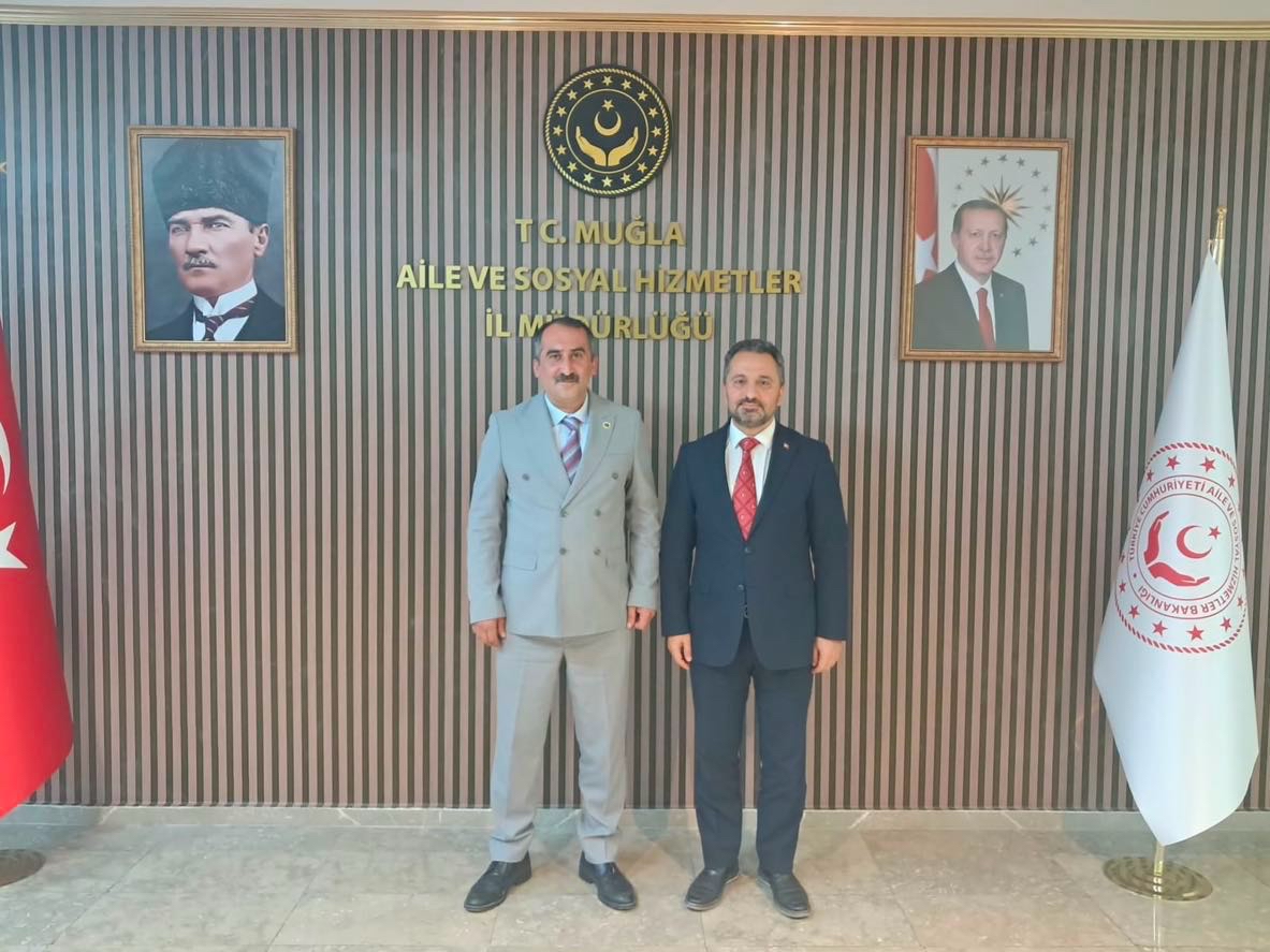 Milliyetçi Hareket Partisi (MHP) Muğla İl Başkanı Emrah OLTULU ile İl Yönetim Kurulu üyeleri, İl Müdürümüz Mahmut SELÇUK’u makamında ziyaret etti.
