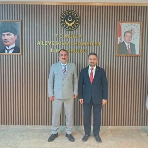 Milliyetçi Hareket Partisi (MHP) Muğla İl Başkanı Emrah OLTULU ile İl Yönetim Kurulu üyeleri, İl Müdürümüz Mahmut SELÇUK’u makamında ziyaret etti. - fotoğraf 1