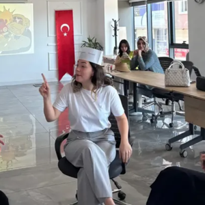 Afet Farkındalığı ve Psikolojik İlk Yardım Eğitimleri Gerçekleştirildi - fotoğraf 1
