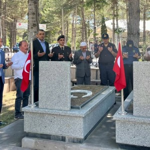 Aziz Şehidimiz Piyade Asteğmen Mustafa Kasar Dualarla Anıldı - fotoğraf 1