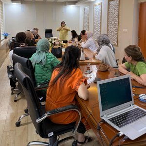 “Modüler Aile Eğitim Programı” kapsamında'Erken Çocukluk Döneminden Ergenliğe Gelişim Dönemleri'  eğitimi  - fotoğraf 1