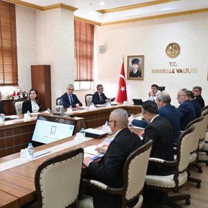 Valimiz Sayın H. Engin SARIİBRAHİM başkanlığında, il genelinde yürütülen çalışmaların ele alındığı “Proje Değerlendirme Toplantısı” gerçekleştirildi. - fotoğraf 1