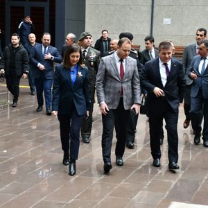 2 Nisan Otizm Farkındalık Günü kapsamında, kapsamlı bir farkındalık programı gerçekleştirildi. - fotoğraf 1