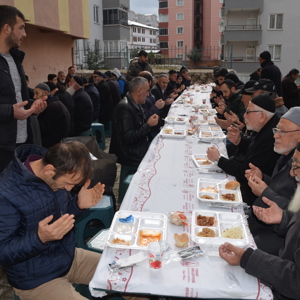 İl Müdürümüz Mahmut ÖZDEMİR Şehit Teğmen Sinan BİLİR İçin Düzenlenen Mevlid Programına Katıldı - fotoğraf 5