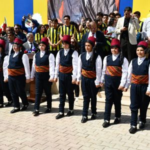 Saran Group tarafından Osman Gazi Fen Lisesinde, Atatürk Spor Salonunun açılış programı gerçekleştirildi. - fotoğraf 2