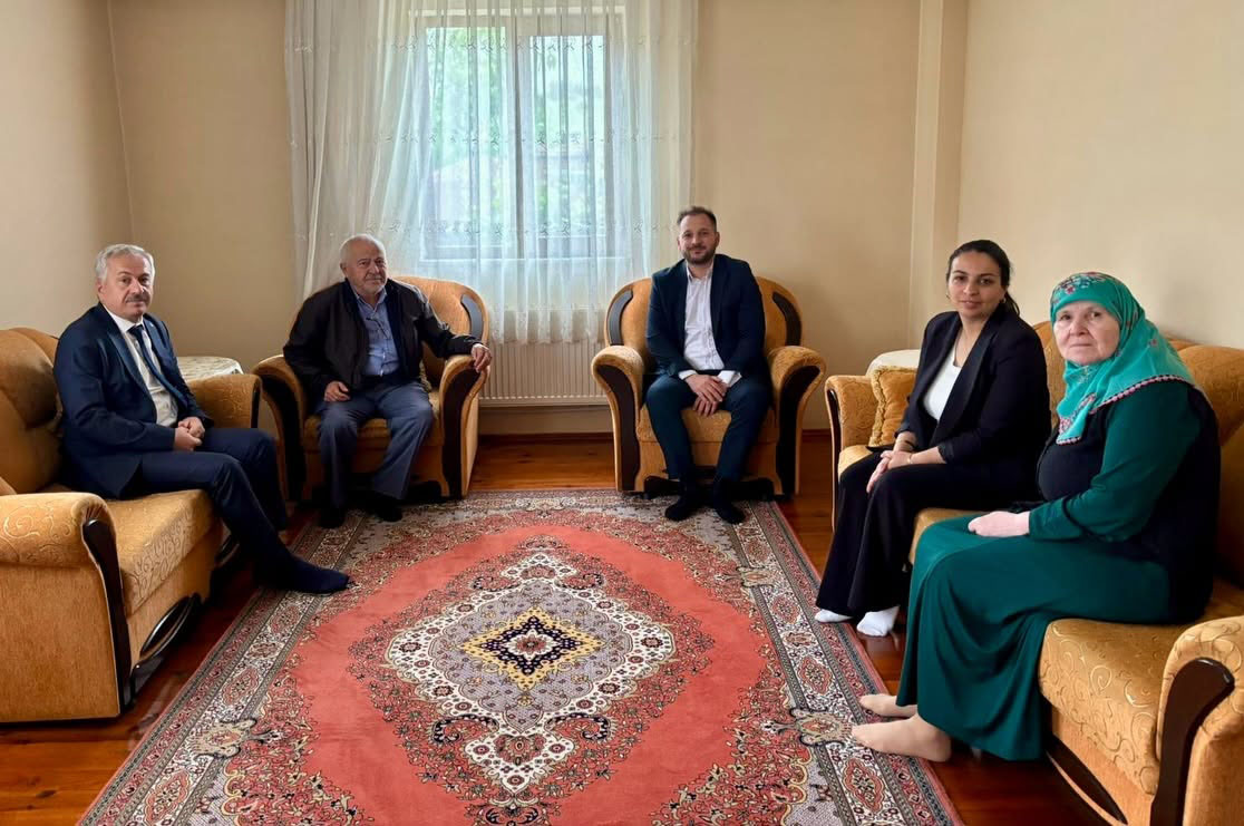 Babalar Günü’nde Şehit Babalarımıza ve Kahraman Gazilerimize Vefa Ziyareti